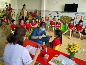 Lịch khám sức khoẻ định kỳ lần II năm học 2023 - 2024 cho các con.